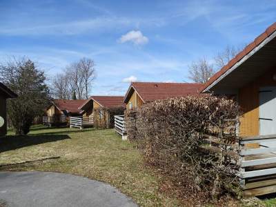 Chalets in Uxelles - Surchauffant Campsite