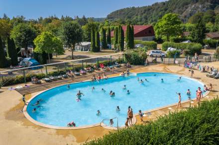 La piscine du camping Surchauffant 